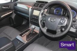2017 Toyota Aurion