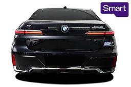 2026 BMW i7